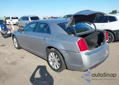 2016 Chrysler 300C Awd z USA, uszkodzony, nr VIN 2C3CCAKG5GH359438